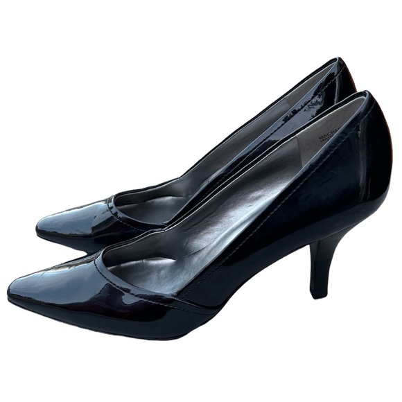 Anne Klein Shoes - AK Anne Klein iFlex Patent Leather Heels Black size 8.5